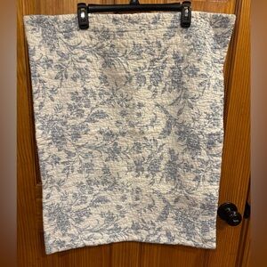 Laura Ashley Blue & White Floral Std Pillow Sham Cottagecore French Country-One